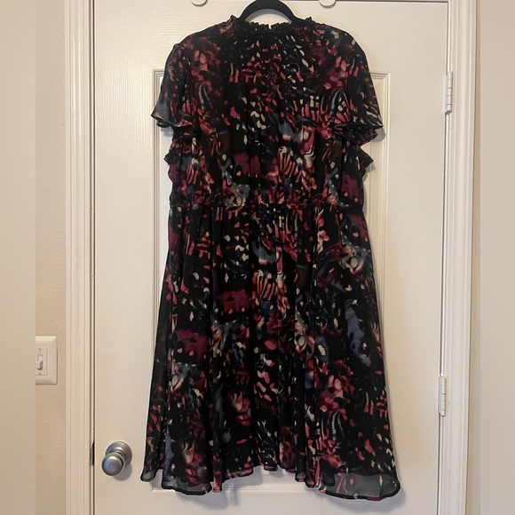 torrid Dresses & Skirts - Torrid Black and Pink Floral Dress
